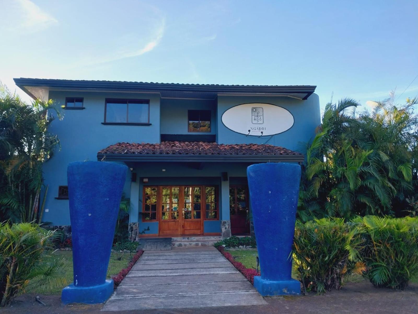 Hotel Isla Verde Boquete Exterior photo
