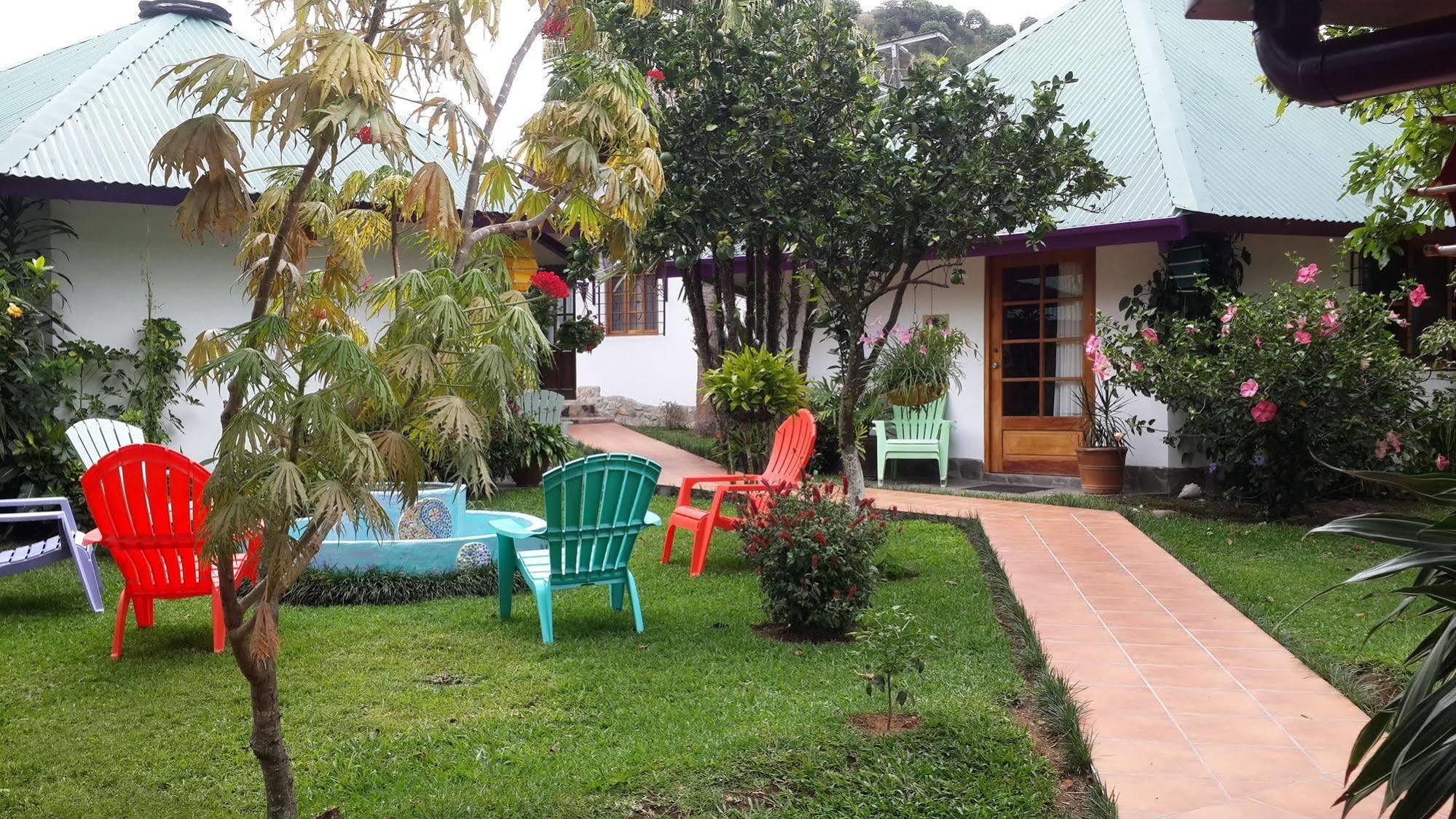 Hotel Isla Verde Boquete Exterior photo